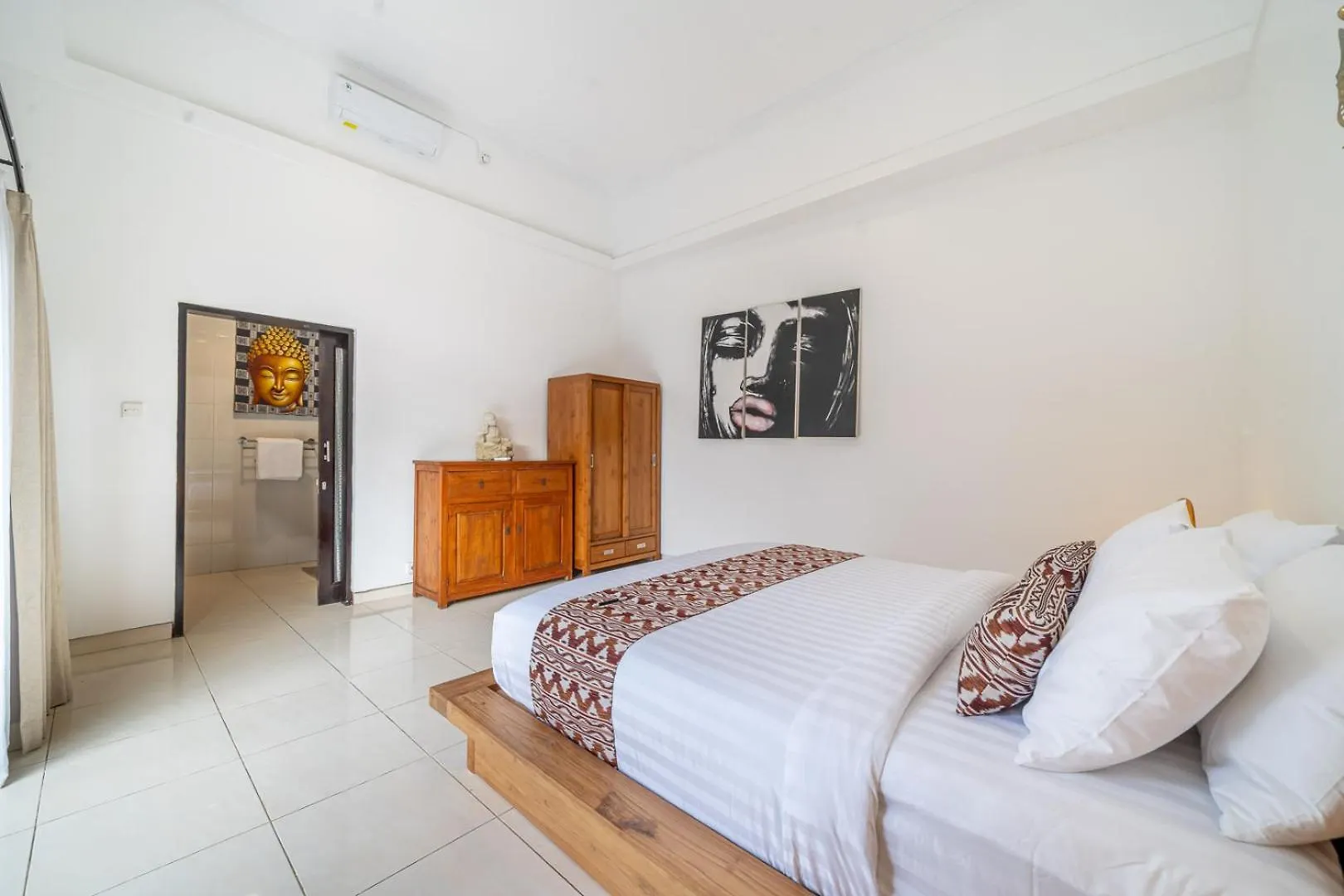 Qlo Villa , Seminyak Indonesien