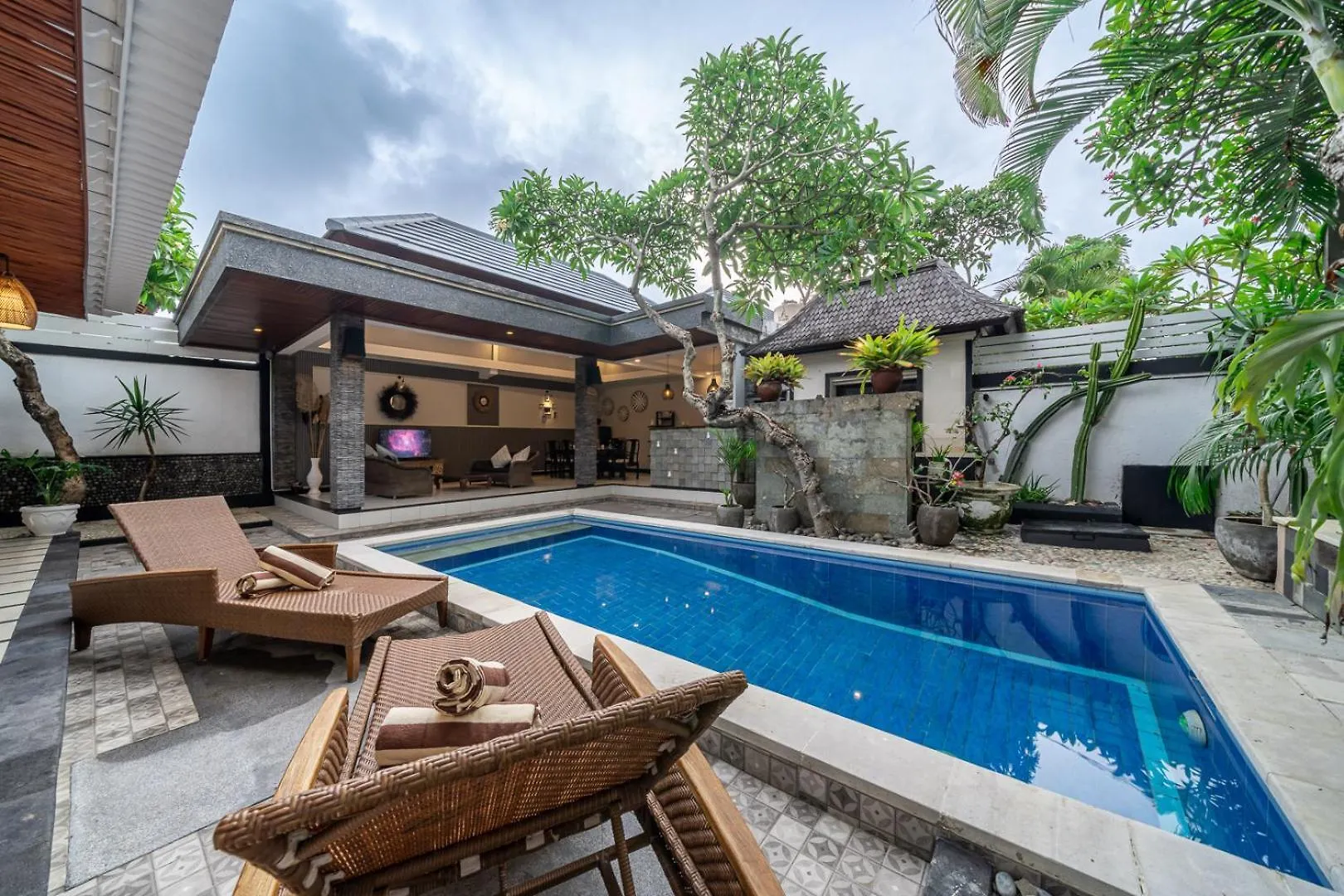 Qlo Villa , Seminyak 0*,