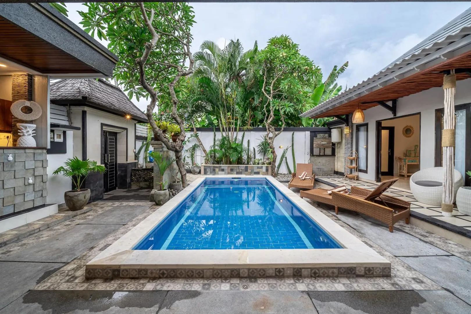 Qlo Villa , Seminyak 0*,  Indonesien
